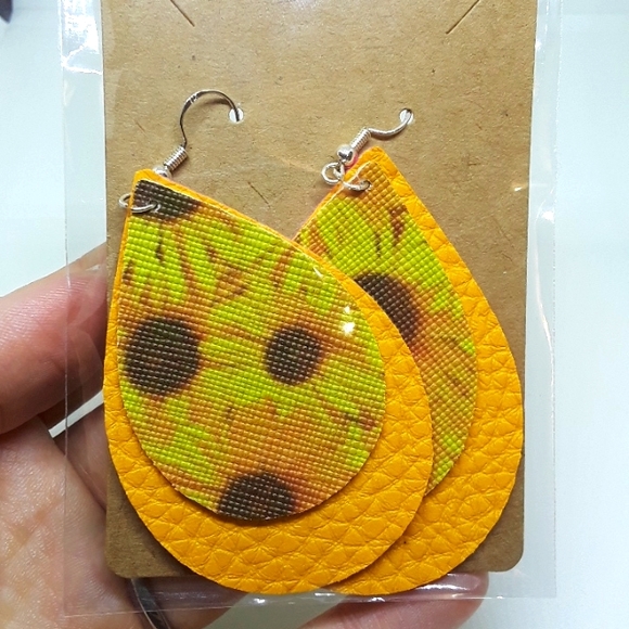 Hand Crafted Jewelry - Yellow and sunflower faux leather teardrop handmade earrings